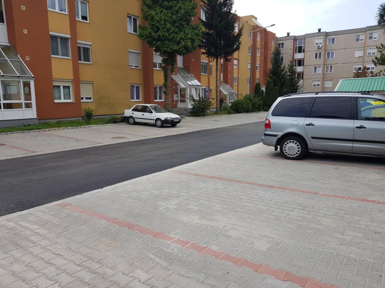 Hegyalja Apartman زالاجيرسيج المظهر الخارجي الصورة